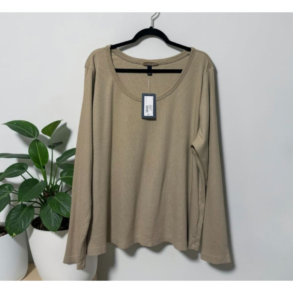 Universal Thread Women’s 3X Taupe Ribbed Scoop Neck Long Sleeve Top
